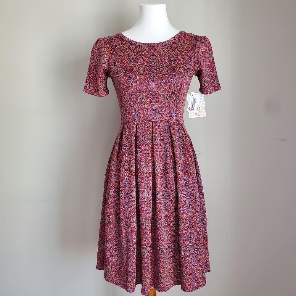 LuLaRoe XS Amelia Dress